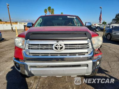 Piąte zdjęcie samochodu w środku: 2014 TOYOTA TUNDRA CREWMAX PLATINUM VIN:5TFAY5F14EX392733 - miniatura