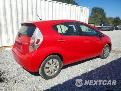 Trzecie zdjęcie samochodu z tyłu: 2014 TOYOTA PRIUS C TWO VIN:JTDKDTB33E1559629 - miniatura