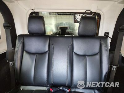 Zdjęcie 10 z 13 samochodu: 2015 JEEP WRANGLER RUBICON VIN:1C4BJWCG8FL535618 - miniatura