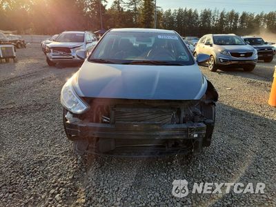 Piąte zdjęcie samochodu w środku: 2017 HYUNDAI ACCENT SE VIN:KMHCT4AE3HU196618 - miniatura
