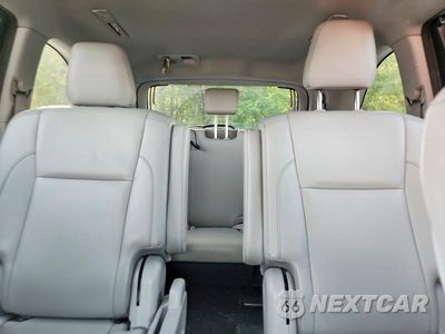 Zdjęcie 10 z 13 samochodu: 2018 TOYOTA HIGHLANDER XLE VIN:5TDJZRFH8JS559807 - miniatura