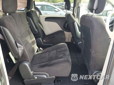 Zdjęcie 11 z 13 samochodu: 2014 DODGE GRAND CARAVAN SE VIN:2C4RDGBG0ER400832 - miniatura