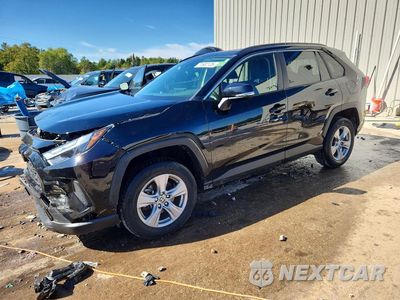 2023 TOYOTA RAV4 XLE JTMP1RFV5PD095497 - główne zdjęcie licytacji z USA - miniatura