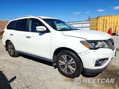 Czwarte zdjęcie samochodu z boku: 2017 NISSAN PATHFINDER S VIN:5N1DR2MN8HC905536 - miniatura