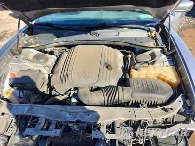Zdjęcie 11 z 13 samochodu: 2014 DODGE CHARGER R/T VIN:2C3CDXCTXEH353577 - miniatura