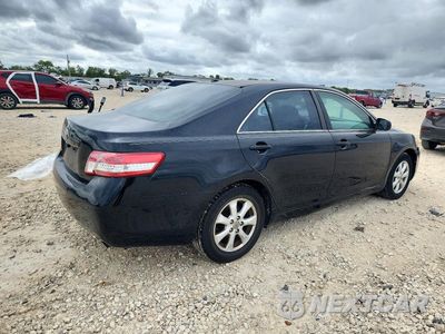 Trzecie zdjęcie samochodu z tyłu: 2011 TOYOTA CAMRY LE VIN:4T4BF3EK2BR142737 - miniatura
