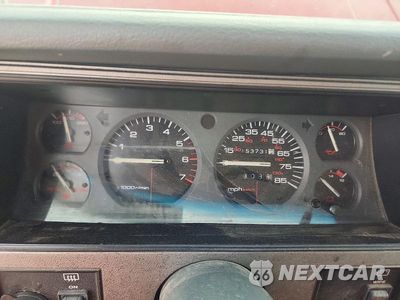 Zdjęcie 9 z 12 samochodu: 1991 JEEP CHEROKEE LAREDO VIN:1J4FJ57S8ML634506 - miniatura