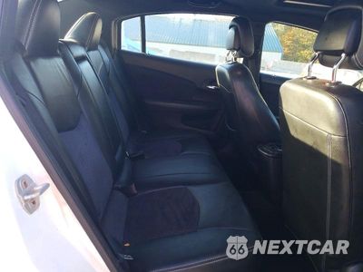 Zdjęcie 10 z 12 samochodu: 2011 CHRYSLER 200 VIN:1C3BC8FG0BN612356 - miniatura