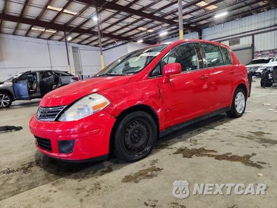 2010 NISSAN VERSA 1.8 S 3N1BC1CP9AL418126 - główne zdjęcie licytacji z USA - miniatura