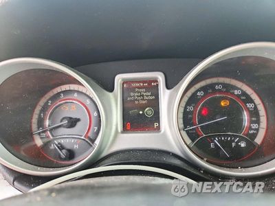 Zdjęcie 9 z 13 samochodu: 2019 DODGE JOURNEY SE VIN:3C4PDCBB4KT865238 - miniatura
