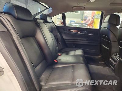 Zdjęcie 10 z 12 samochodu: 2011 BMW 750 LXI VIN:WBAKC8C59BC433076 - miniatura