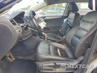 Zdjęcie 7 z 12 samochodu: 2015 VOLKSWAGEN JETTA SE VIN:3VWD17AJ2FM318509 - miniatura