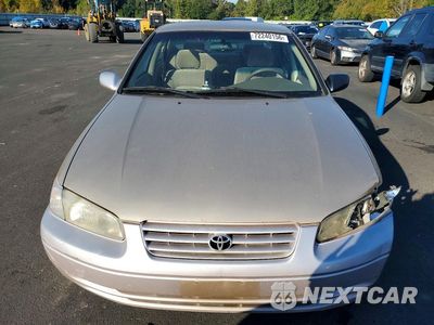 Piąte zdjęcie samochodu w środku: 1998 TOYOTA CAMRY LE VIN:JT2BG22K3W0251630 - miniatura