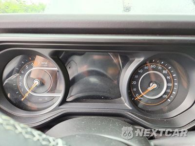Zdjęcie 9 z 12 samochodu: 2025 JEEP WRANGLER SAHARA VIN:1C4PJXENXSW500823 - miniatura