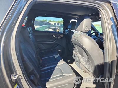 Zdjęcie 10 z 12 samochodu: 2019 AUDI Q7 PREMIUM PLUS VIN:WA1LAAF78KD002444 - miniatura