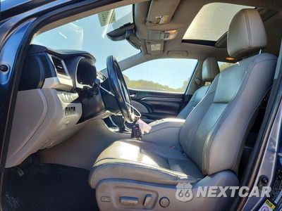 Zdjęcie 7 z 13 samochodu: 2018 TOYOTA HIGHLANDER LIMITED VIN:5TDDZRFH9JS487674 - miniatura