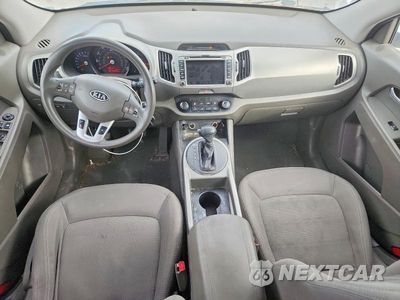 Zdjęcie 8 z 12 samochodu: 2012 KIA SPORTAGE LX VIN:KNDPBCA23C7236180 - miniatura