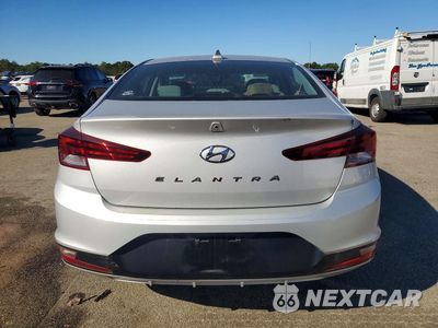 Zdjęcie 6 z 13 samochodu: 2019 HYUNDAI ELANTRA VALUE EDITION VIN:5NPD84LF6KH447049 - miniatura
