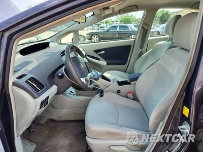 Zdjęcie 7 z 12 samochodu: 2010 TOYOTA PRIUS II VIN:JTDKN3DU8A0180323 - miniatura