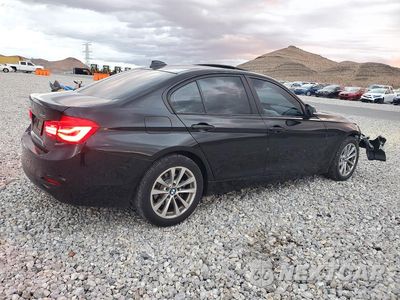 Trzecie zdjęcie samochodu z tyłu: 2018 BMW 320 XI VIN:WBA8A3C58JA357489 - miniatura