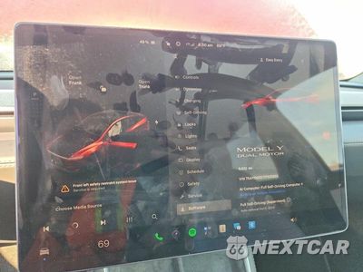 Zdjęcie 9 z 13 samochodu: 2026 TESLA MODEL Y VIN:7SAYGDEE1TF531601 - miniatura