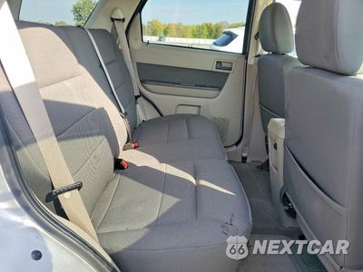 Zdjęcie 11 z 13 samochodu: 2009 FORD ESCAPE XLT VIN:1FMCU03739KB63930 - miniatura