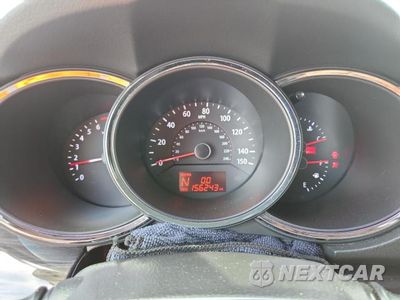 Zdjęcie 9 z 13 samochodu: 2013 KIA SORENTO LX VIN:5XYKT3A11DG345286 - miniatura