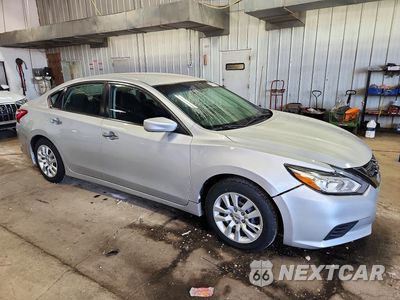 Czwarte zdjęcie samochodu z boku: 2016 NISSAN ALTIMA 2.5 S VIN:1N4AL3AP9GC280573 - miniatura