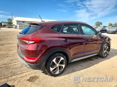 Trzecie zdjęcie samochodu z tyłu: 2017 HYUNDAI TUCSON SPORT VIN:KM8J33A20HU381751 - miniatura