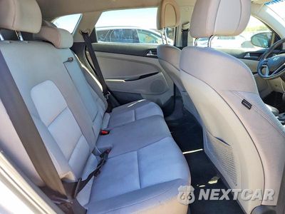 Zdjęcie 11 z 13 samochodu: 2016 HYUNDAI TUCSON SPORT VIN:KM8J33A21GU204012 - miniatura
