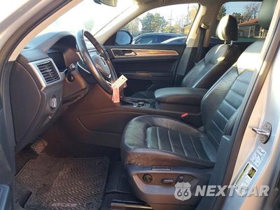 Zdjęcie 7 z 12 samochodu: 2018 VOLKSWAGEN ATLAS SEL PREMIUM VIN:1V2NR2CA6JC545484 - miniatura
