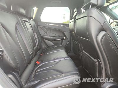 Zdjęcie 11 z 14 samochodu: 2018 LINCOLN MKC PREMIERE VIN:5LMCJ1D92JUL03423 - miniatura