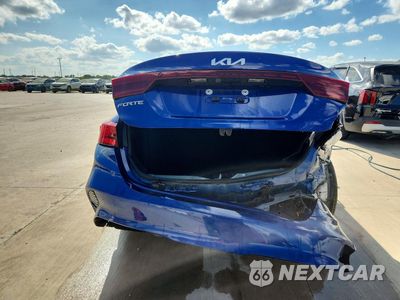 Zdjęcie 6 z 12 samochodu: 2023 KIA FORTE LXS VIN:3KPF24AD9PE569038 - miniatura