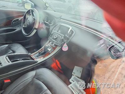 Zdjęcie 8 z 12 samochodu: 2013 BUICK LACROSSE VIN:1G4GC5E31DF288213 - miniatura