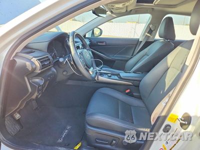 Zdjęcie 7 z 13 samochodu: 2019 LEXUS IS 300 VIN:JTHBA1D23K5088537 - miniatura