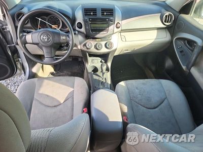 Zdjęcie 8 z 13 samochodu: 2010 TOYOTA RAV4 BASE VIN:JTMZF4DV0AD015577 - miniatura