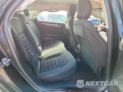 Zdjęcie 10 z 12 samochodu: 2019 FORD FUSION SE VIN:3FA6P0HD3KR160752 - miniatura