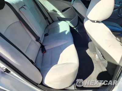 Zdjęcie 10 z 12 samochodu: 2015 KIA OPTIMA LX VIN:5XXGM4A76FG402828 - miniatura