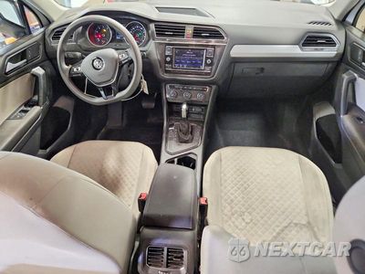 Zdjęcie 8 z 13 samochodu: 2018 VOLKSWAGEN TIGUAN S VIN:3VV1B7AX0JM017092 - miniatura