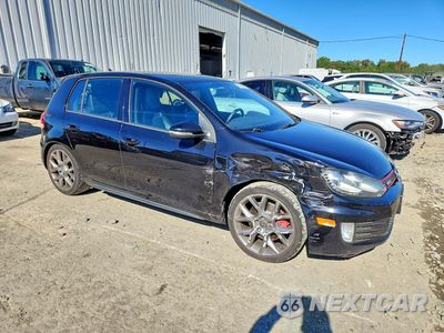 Czwarte zdjęcie samochodu z boku: 2013 VOLKSWAGEN GTI VIN:WVWHD7AJ9DW139182 - miniatura