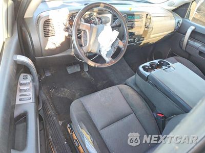 Zdjęcie 8 z 12 samochodu: 2011 CHEVROLET SILVERADO K1500 LT VIN:1GCRKSE30BZ318991 - miniatura