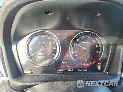 Zdjęcie 9 z 13 samochodu: 2018 BMW X1 XDRIVE28I VIN:WBXHT3C30J3H32989 - miniatura