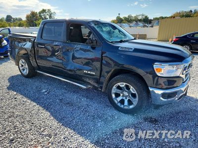 Czwarte zdjęcie samochodu z boku: 2019 RAM 1500 BIG HORN/LONE STAR VIN:1C6SRFFT4KN678606 - miniatura