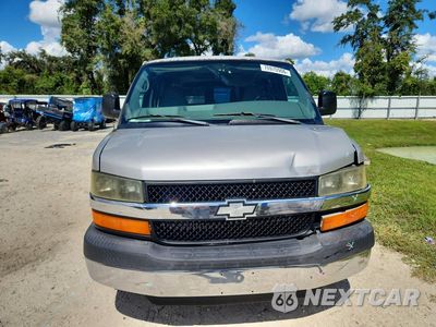 Piąte zdjęcie samochodu w środku: 2005 CHEVROLET EXPRESS G3500 VIN:1GAHG39U351258027 - miniatura