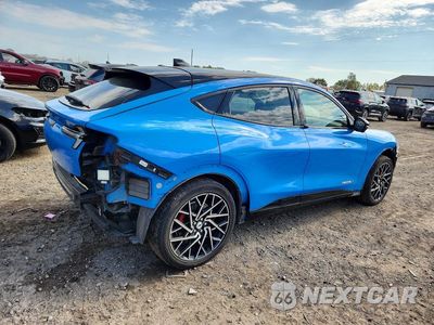 Trzecie zdjęcie samochodu z tyłu: 2021 FORD MUSTANG MACH-E GT VIN:3FMTK4SXXMME00879 - miniatura