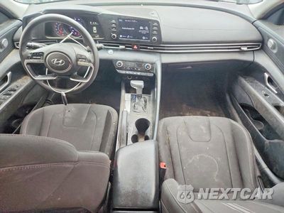 Zdjęcie 8 z 12 samochodu: 2021 HYUNDAI ELANTRA SEL VIN:5NPLM4AG3MH038657 - miniatura