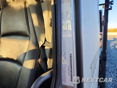 Zdjęcie 12 z 14 samochodu: 2022 VOLVO VAH VIN:4V5RC9EJ7NN601145 - miniatura
