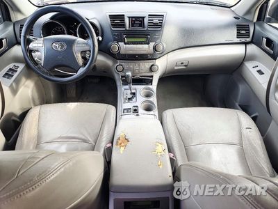 Zdjęcie 8 z 13 samochodu: 2008 TOYOTA HIGHLANDER SPORT VIN:JTEES43A082039100 - miniatura