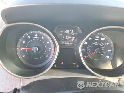 Zdjęcie 9 z 12 samochodu: 2014 HYUNDAI ELANTRA SE VIN:5NPDH4AE7EH525515 - miniatura