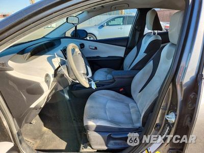Zdjęcie 7 z 13 samochodu: 2017 TOYOTA PRIUS ONE VIN:JTDKBRFU1H3041703 - miniatura